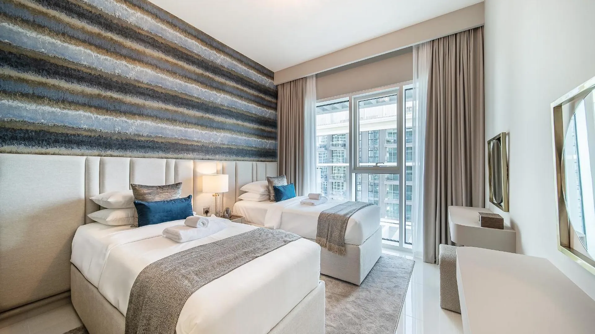 Grand Bleu 02 - Limited Offer! Stunning 2Br Waterfront For 5 Apartment Dubai
